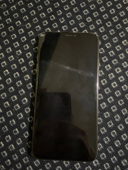 Iphone xs max sotiladi