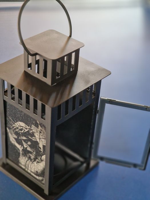 Felinar funerar din granit negru Maica Domnului  , mormânt, cimitir