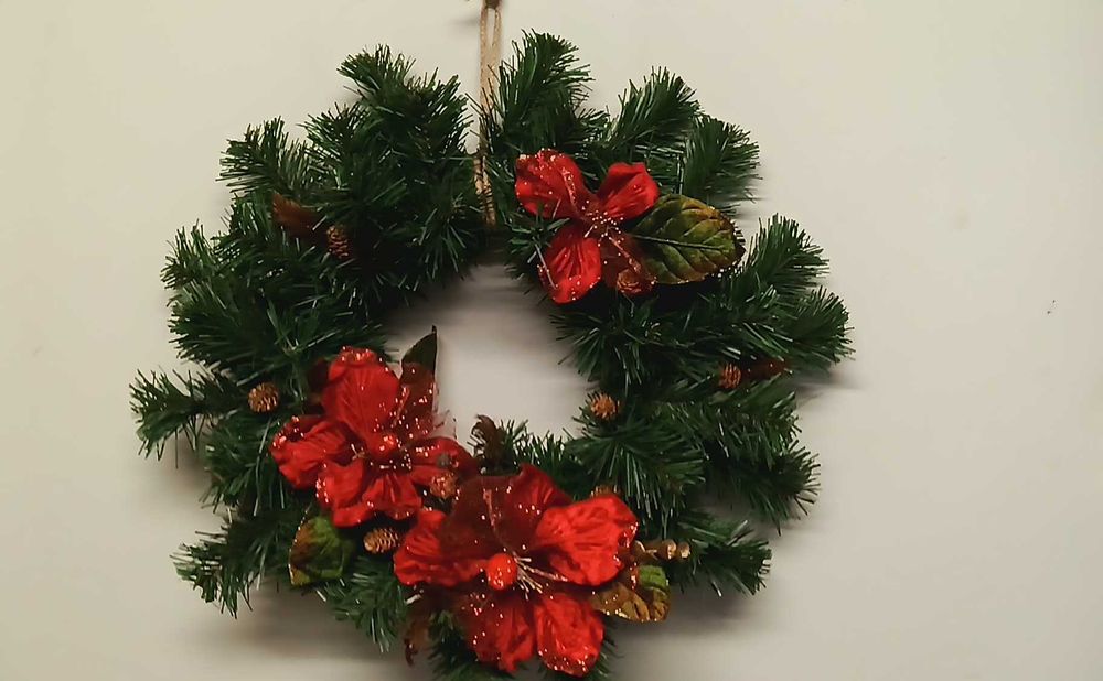 Коледна украса,ръчно изработени венци