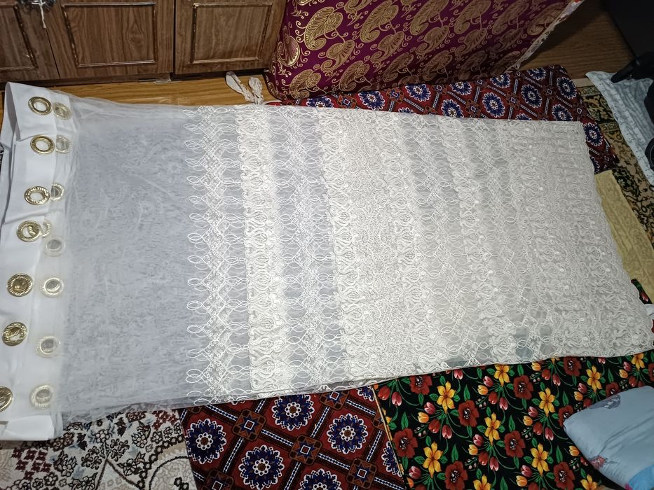 Parda sotiladi eshikniki vanderazalaniki