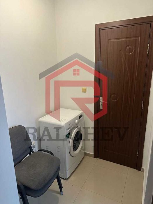 Дава се под наем Тристаен апартамент в Варна, Трошево - 85 кв.м за 598.23 € - Снимка #8