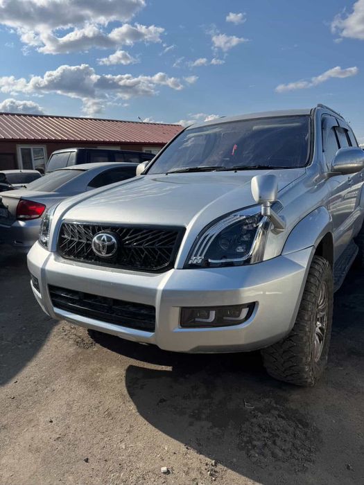 Уголок капота молдинг Prado 150