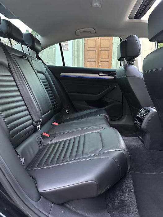 Vw Passat GTE limuzină automată