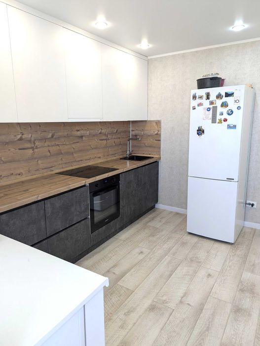 Уютная двухкомнатная квартира в хорошем районе. Гагарина 3