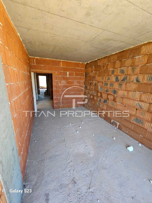 Тристаен апартамент Кършияка