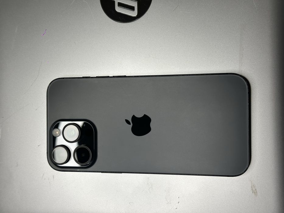 Срочно продается iPhone 16 Pro Max 512Gb черный полный комлпект