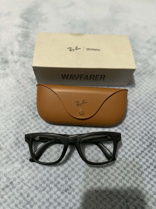 Ochelari rayban meta