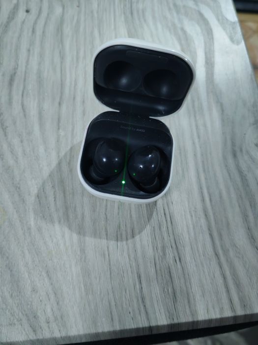 Galaxy buds 2 продам