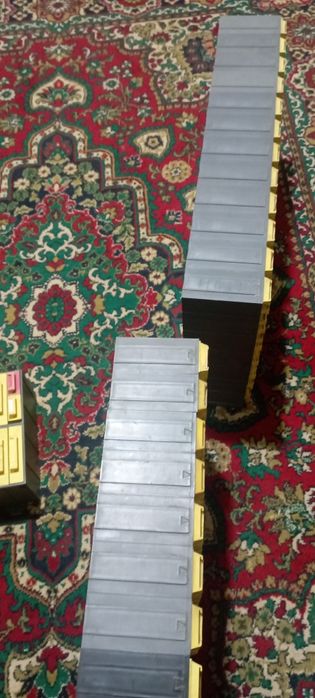 Пенал для радиодеталей