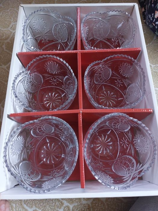 набор стеклянных ваз