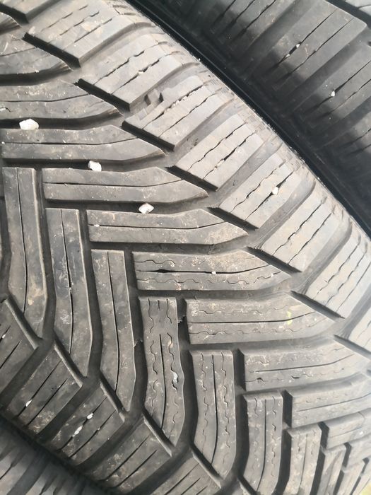 215 65 16 цола гуми Michelin dot 21