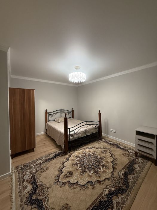 Продам кровать кованную с матрасом