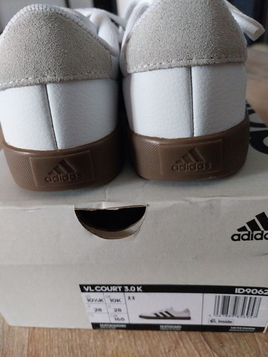 Детски маратонки на adidas