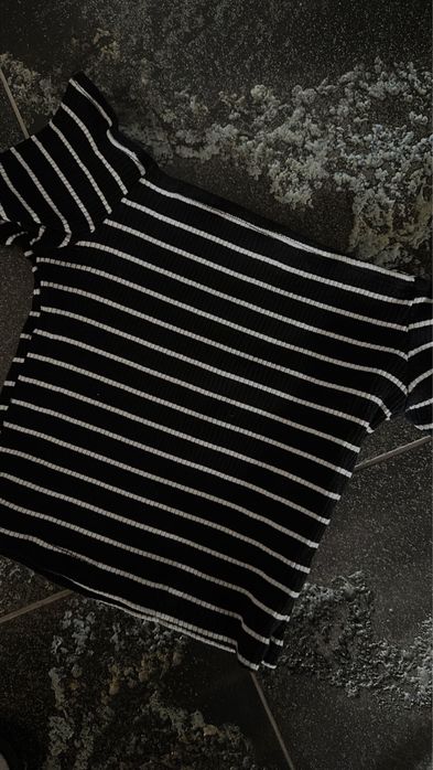 Две тениски и блузка