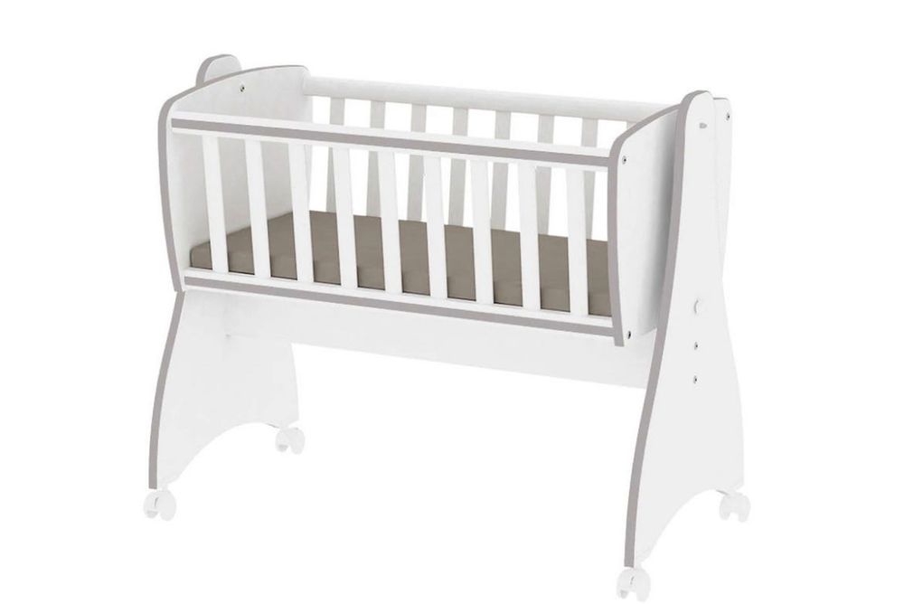 Дървена люлееща се кошара Лорели с матрак