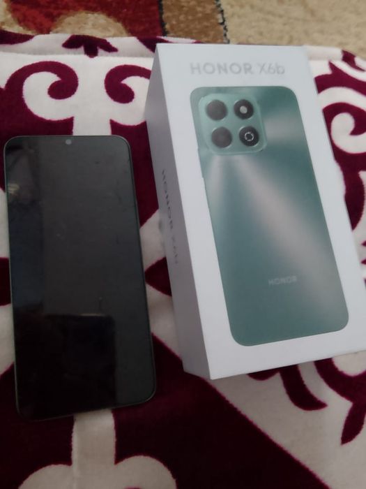 Модель: HONOR x6b