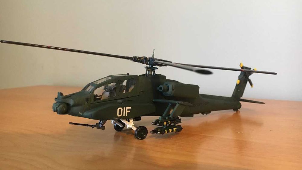 Сборная модель вертолета AH-64 «Апач» (Italeri, 1:72)