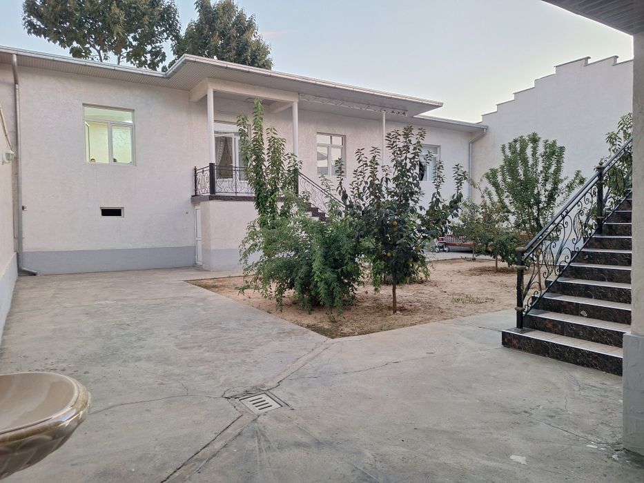 Toshkent tumani "Abdurahmon" 6 sotok hovli (pod klyuch)