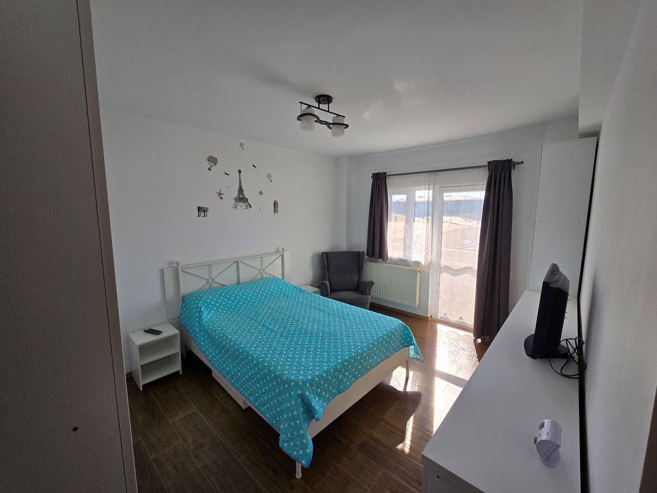 Studio de închiriat