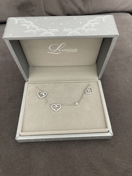 L’aroush чокер