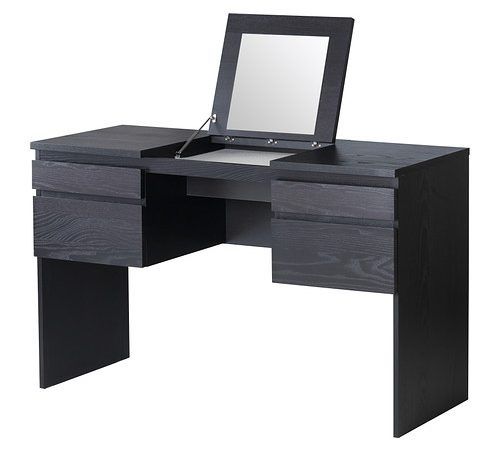 Туалетный столик  икеа