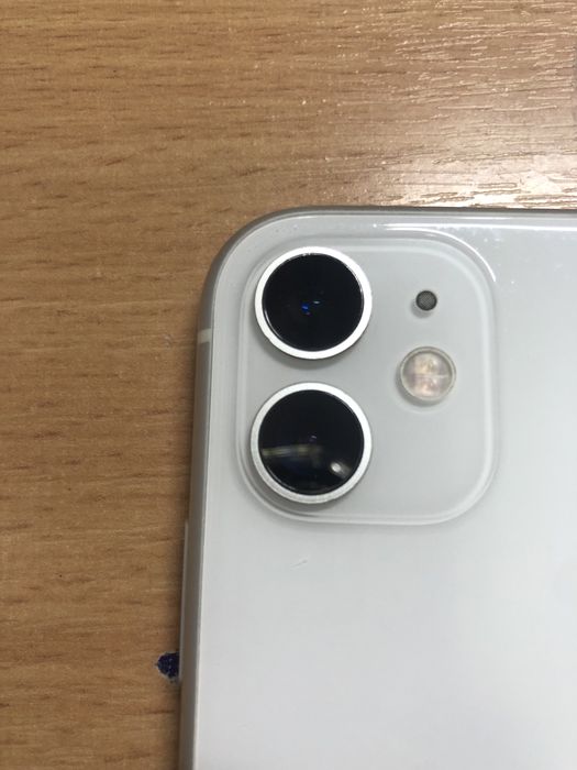 iPhone 11 Идеальный состояние