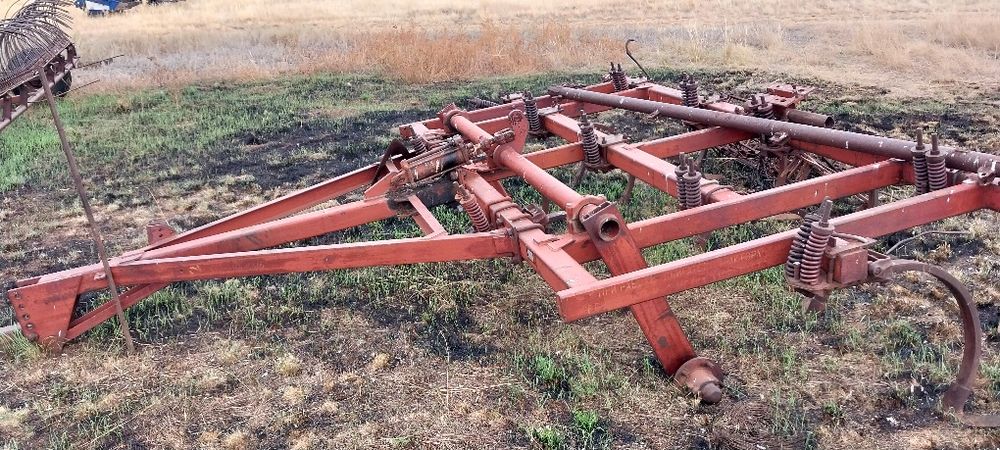 Продам Лопата на к 700