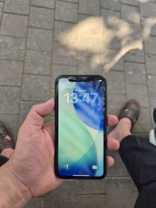 Айфон 11 64гб Iphone