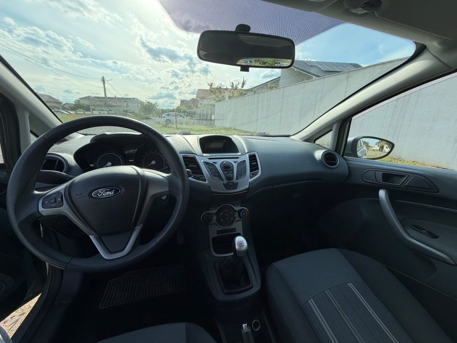 Vand Ford Fiesta