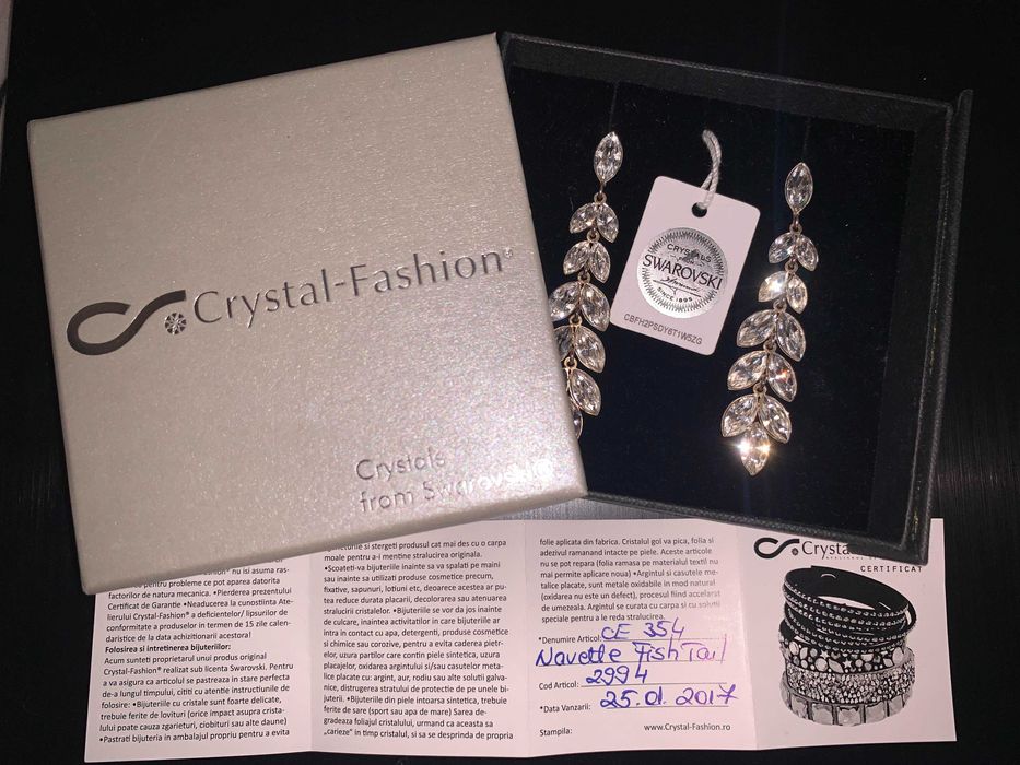 De vanzare cercei Swarovski