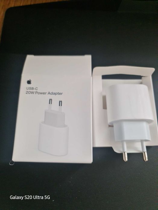 Incarcator Apple Iphone 20w original nou