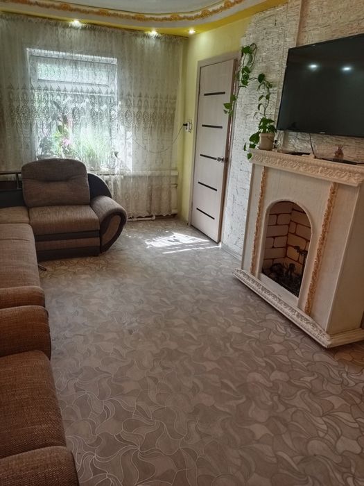 Продам 3 комнатный дом  в соц.городе.