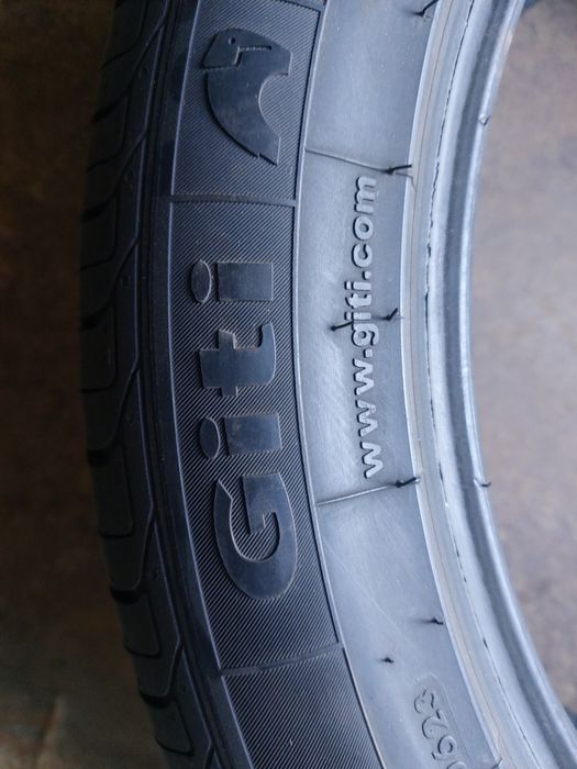 19 R    BYD zavod balon  235.50 razmer