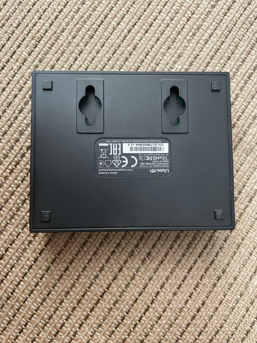 Vand Switch TP-LINK LS1005G, 5 porturi Gigabit, negru