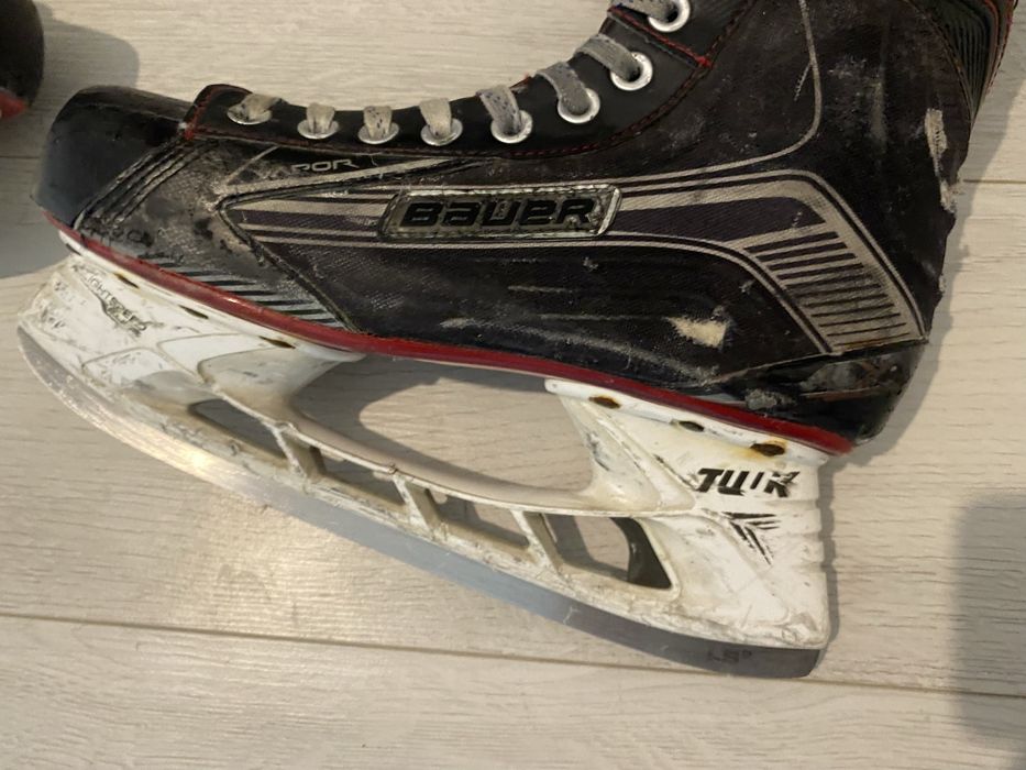 Продам Коньки 43-42.5