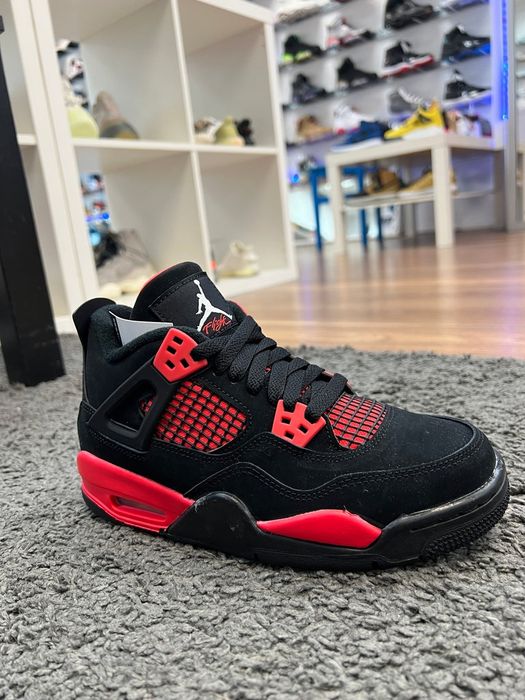 Air Jordan 4 Retro Red Thunder