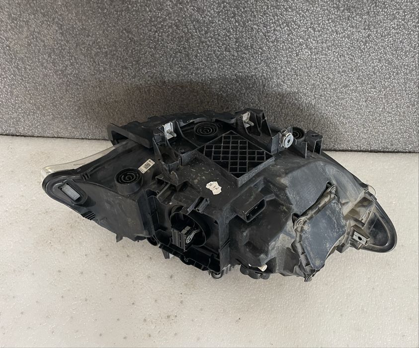 Far stanga Bmw F22 Lci Led