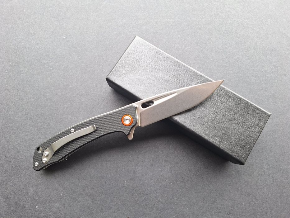 Сгъваем нож от стомана D2