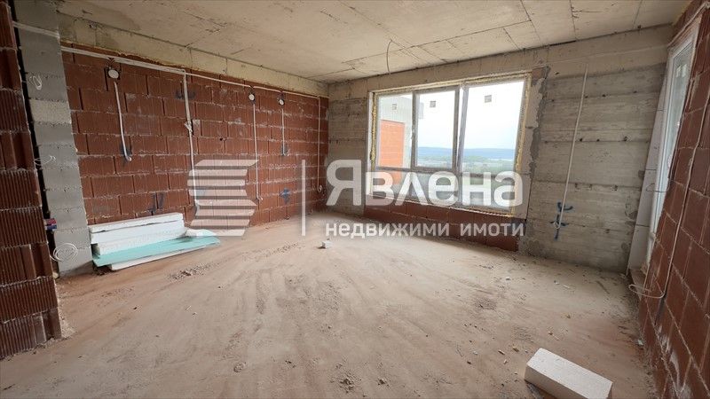 Продава се Тристаен апартамент в Варна, Владислав Варненчик - 97 кв.м за 1289 €/кв.м - Снимка #1