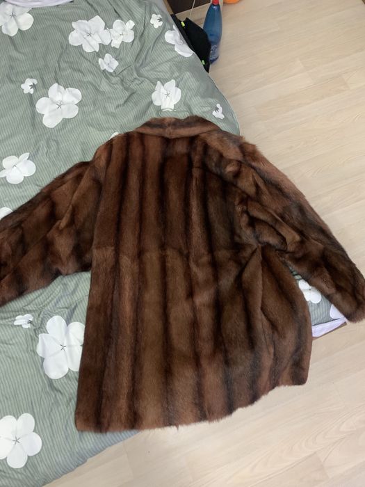 Haină de blană naturală nurcă (vizon)