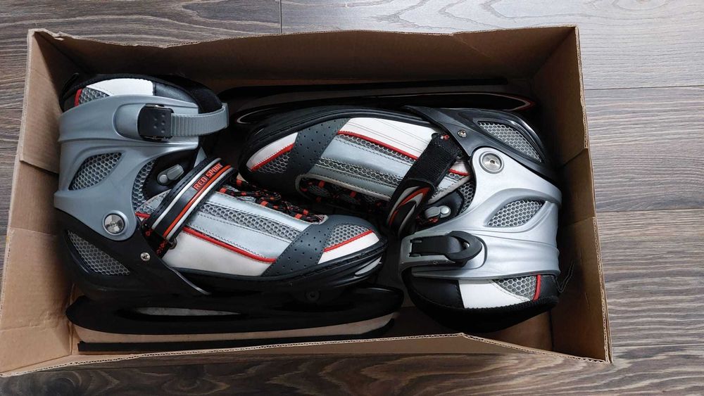 Patine reglabile pentru gheata