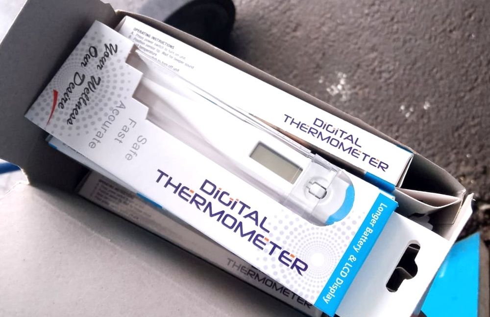 электронные термометры, градусники 200 тенге