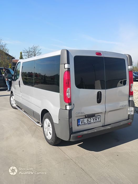 Open Vivaro 8+1 pas lung , 2.0 dci