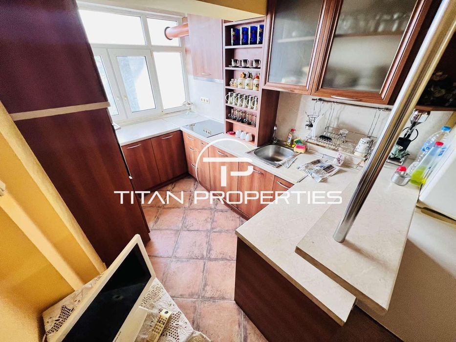 Дава се под наем Тристаен апартамент в Бургас, Зорница - 70 кв.м за 550 € - Снимка #1