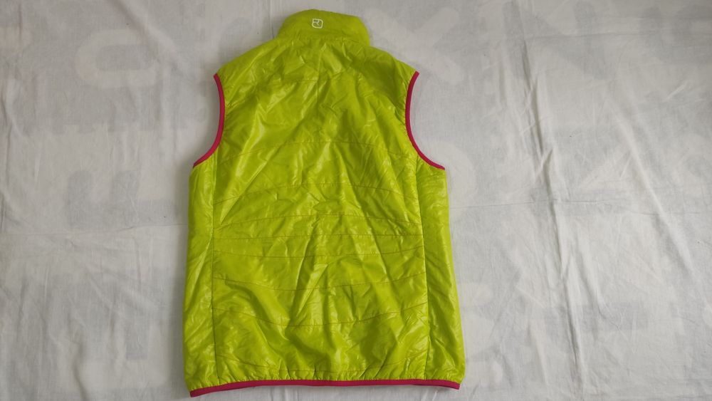 Vestă Piz Vesť Ortovox Swisswool Inside XL dama lână Pertex® Quantum