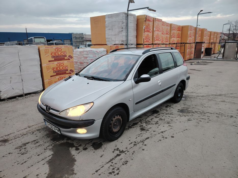 Vand Peugeot 206  sw
An de fabricatie 2004. Pret: 600sw0
Motor 1.4 ben