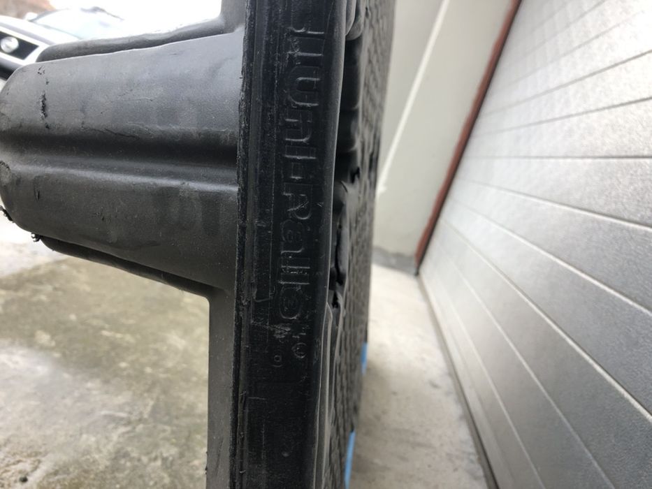 Пластмасови палети USA Uni-Pallet