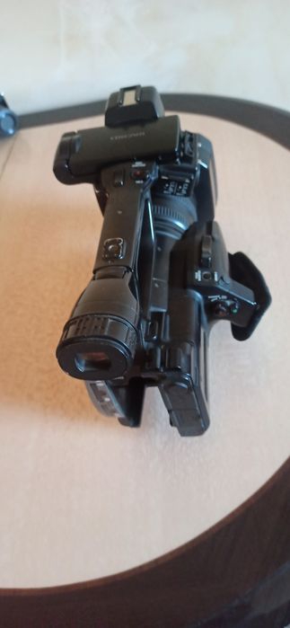 Видео камера Nх3