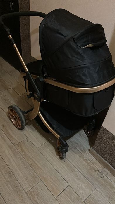 Продаётся коляска Teknum