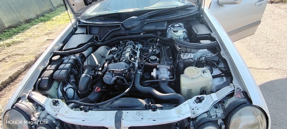 Мерцедес 2,2 цди